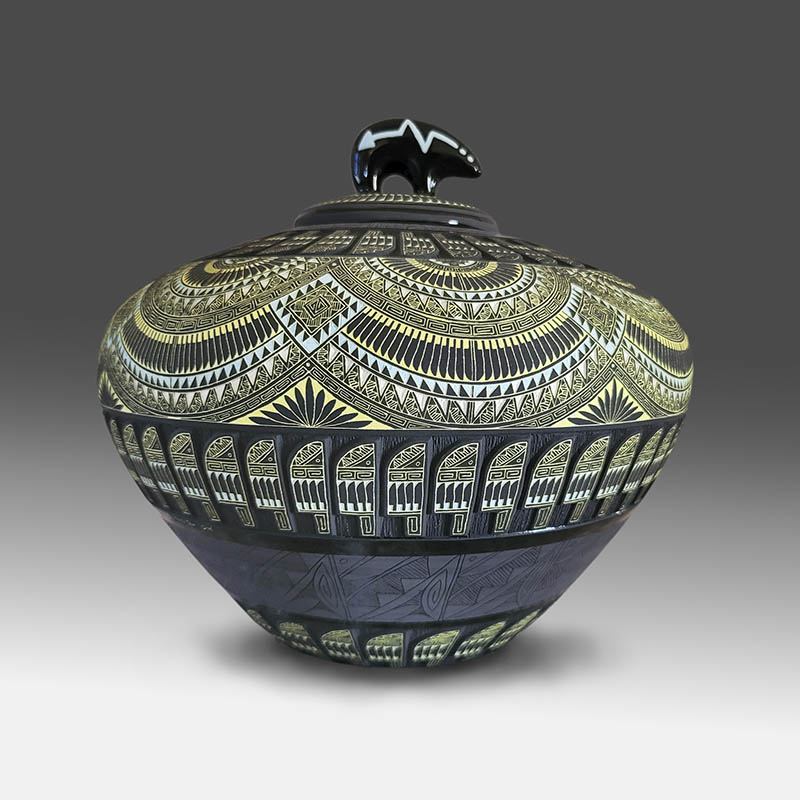 Rodney John Pottery | Wide Pot with Bear Top Rodney John Pottery | Wide Pot with Bear Top